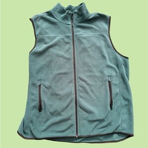 Forrest green zip up thin vest